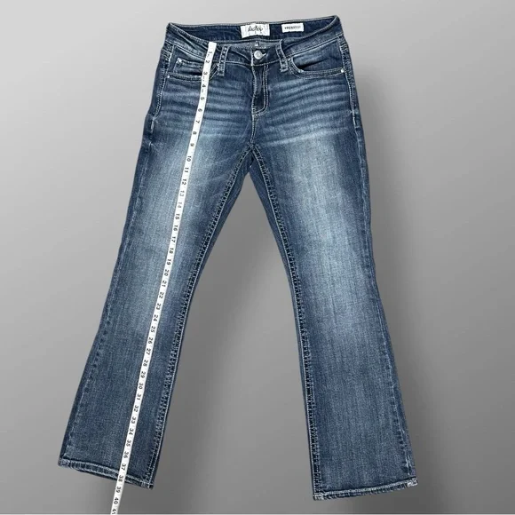 Daytrip Virgo Bootcut Jeans Womens 27R Dark Wash Stretch Buckle Denim Y2K - Picture 2 of 9